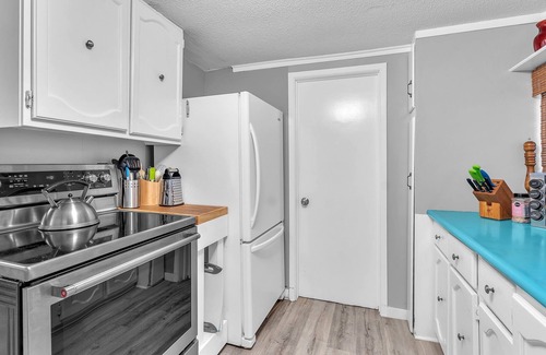 Grand Bend Cottage | Escape to Grand Bend at Sunnyside Cottage