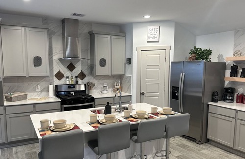 Southeast Houston House | Escape to Paradise Oasis near The Medical Center
