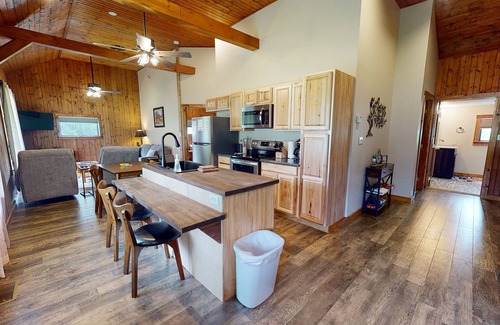 Gaines Resort | Escape to Pine Creek and PA Grand Canyon stay at Aspen Cabin