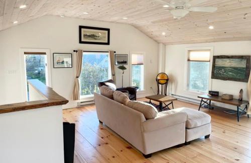 West Point House | Escape to Positive Outlook