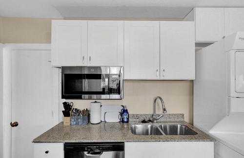 Central Colorado Springs Apartment | Escape to Serenity