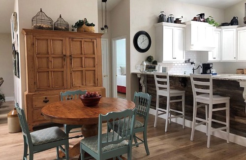 Branford House | Escape to Serenity at Suwannee River Rest – Pet-Friendly Lodge in North Florida