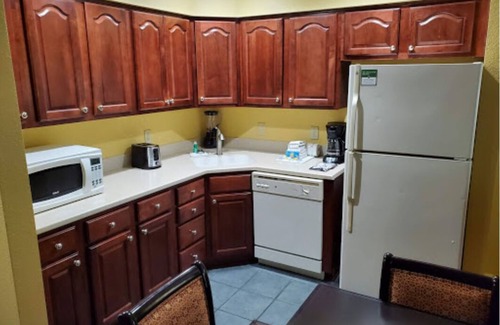Lekki House | Escape to Serenity: with a Stunning Oasis of Tranquility. "A Perfect Short Stay"