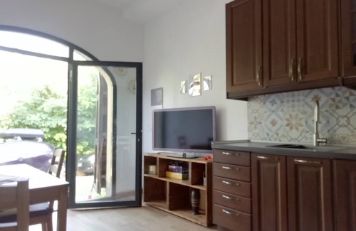 Lastra a Signa House | Escape to the Tuscan countryside, immersed in the woods