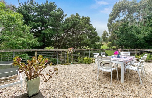 Apollo Bay House | Escape to Valley View Nature Retreat – A Hidden Sanctuary in Apollo Bay