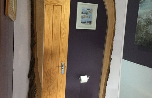Forfar Apartment | Eskview Apartment - Self contained Apartment with own entrance