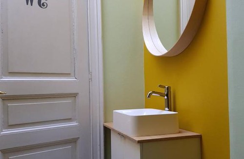 Amercoeur House | Espace Douffet - Un havre de paix en pleine ville