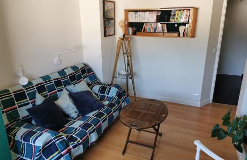 Quartier Chorier-Berriat Bed & Breakfast | espace privé avec balcon vue montagnes