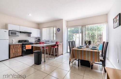 Aguascalientes House | Espaciosa Casa Moderna c/Patio Privado