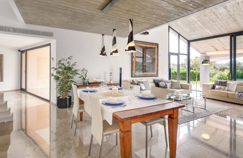 Campanet Villa | ESPECTACULA VILL WITH SWIMMINGPOOL, TERRACE AND WONDEFUL GARDEN ALL ARROUND