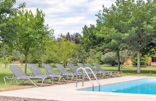 Crespia House | Espectacular casa de vacaciones en el campo con piscina, BBQ y WIFI de alta velocidad