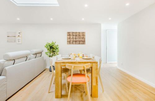 Espinho Apartment | Espinho Beach 4 Stays