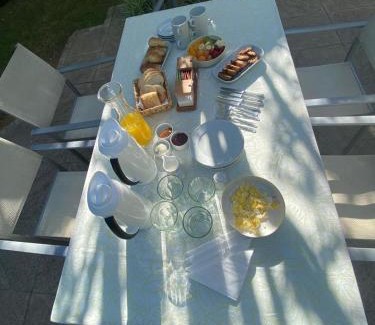 Mendoza City Center House | Esplendida casa en Mendoza-Desayuno-Limpieza-Cochera