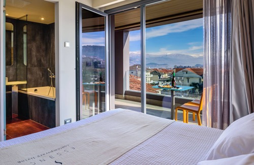 Ioannina Hotel | Essence Hotel