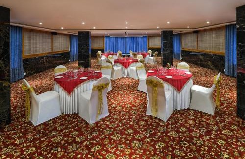 Thoraipakkam Hotel | Essentia Premier Hotel Chennai OMR