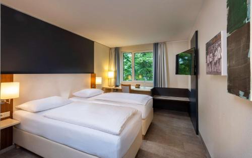 Lindenthal Hotel | Essential by Dorint Köln-Junkersdorf