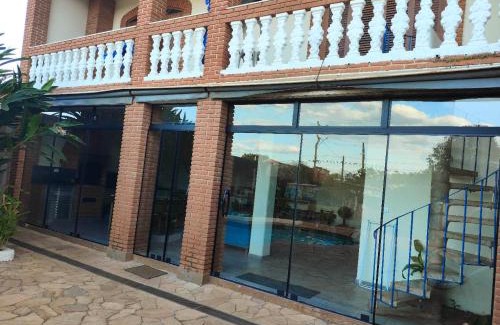 Brotas House | Estação Brotense - Casa com piscina e fogueira exclusiva