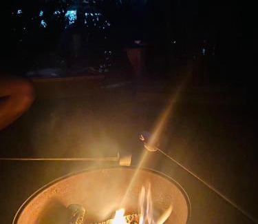 Brotas House | Estação Brotense - Casa com piscina e fogueira exclusiva