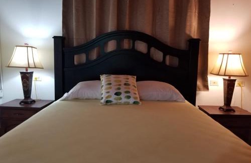 Siguatepeque Hotel | Estancia del Bosque Forest Guest House