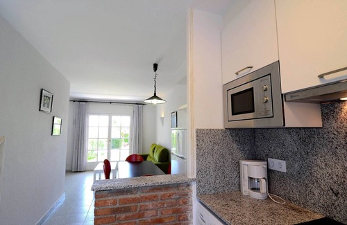Torroella de Montgri House | Estartit Beachfront Holiday Home