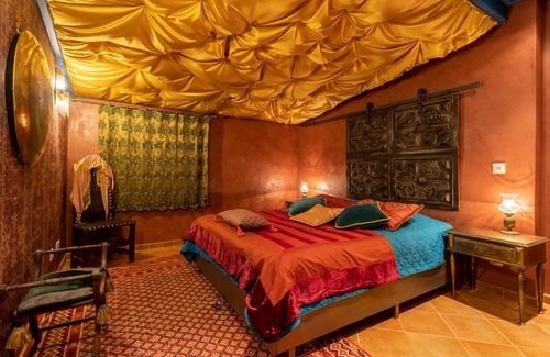 Calhandriz Bed & Breakfast | Estate "Quinta do Monte das Abelhas" Themed bed and breakfast near Lisbon
