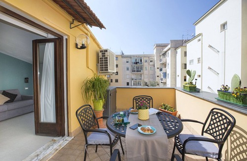 Sorrento City Centre Apartment | Estate4home - Casa Cristina Green