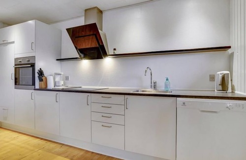 Fej House | "Esther" - 700m from the sea by Interhome
