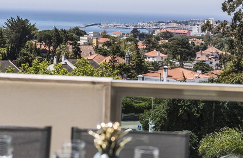 Estoril Apartment | Estoril Queen's Apartment by CadenzaLux