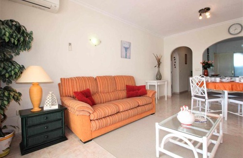 Pulpi Apartment | Estrelitzia apartamento con vista panorámica al mar y piscina comunitaria