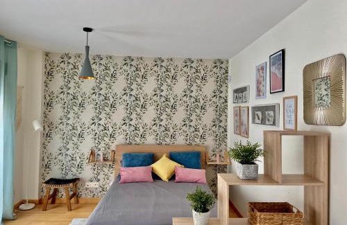 El Molinillo Apartment | Estudio con parking centro de Málaga by Grupo BMorales