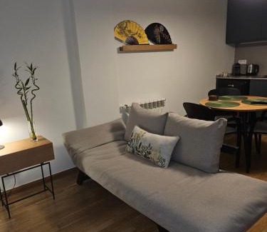 Sant Just Desvern Apartment | EstudioSueñosSuite