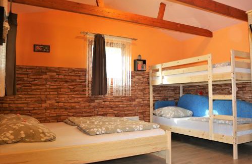 Zánka Ski Chalet | Eszter Nyaralóház