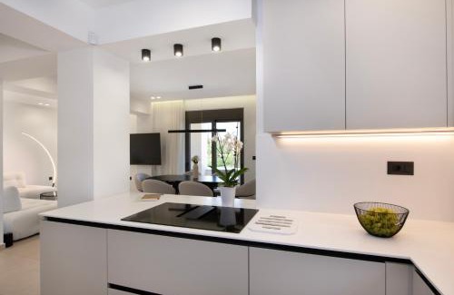 Kamisiana Villa | Ethernal Luxury Maisonnette-Next to the sea