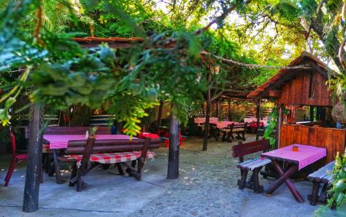 Korbovo Bed & Breakfast | Etno Apartmani 'Vlaška kuća'