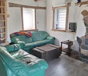 Rydzewo House | Etno Baza - Domek pod lasem przy jeziorze na Mazurach