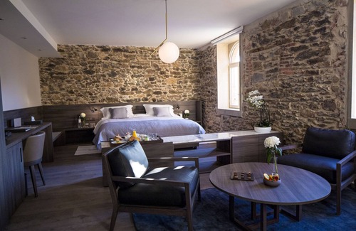 Beyssac Hotel | Etoile de Pompadour