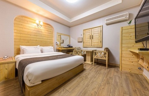 Eumseong Hotel | Eumseong Haru