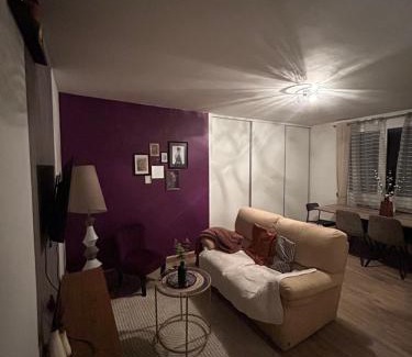 Bezons Apartment | Eunila appart 15’ Défense, proche Paris