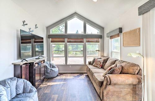 Eureka House | Eureka Tiny Home with Hot Tub and Community Beach!