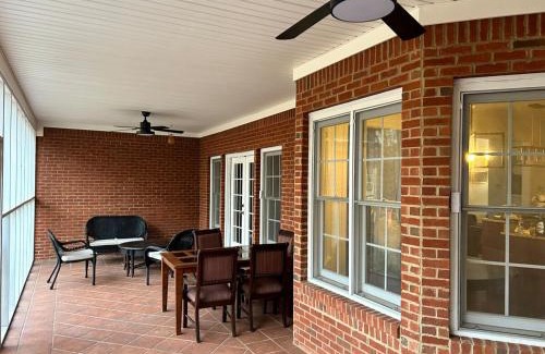 Monroe House | European Style Farm House