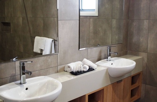 Euston Hotel | Euston Motel