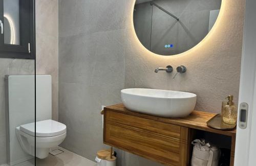 Thasos Town Apartment | EvA OMMM