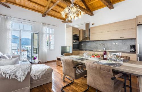 Skopelos Villa | Evagelia's deluxe villa-Roof Top Jacuzzi