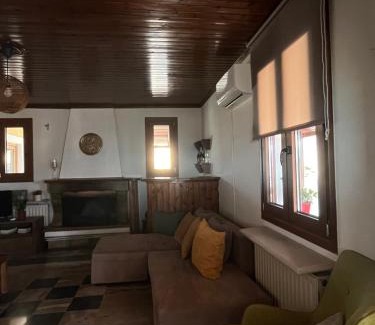 Amarinthos Apartment | Evaggelia house