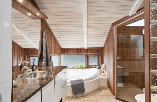 Haslevgarde House | "Evald" - 400m from the sea by Interhome