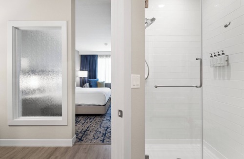 Woods Of Century Park Hotel | EVEN Hotel Austin Uptown Near The Domain by IHG