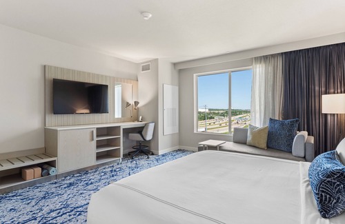 Woods Of Century Park Hotel | EVEN Hotel Austin Uptown Near The Domain by IHG