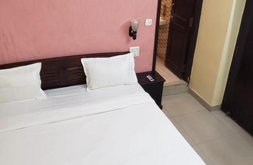 Panch Batti House | Ever green guest house