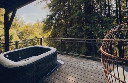 Felton House | Evergreen Escape