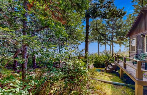 Northport House | Evergreen
